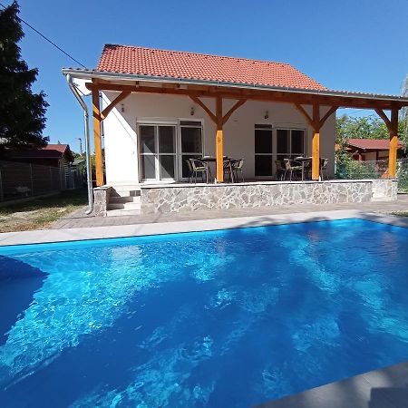 Relax Apartment Фоньод Экстерьер фото