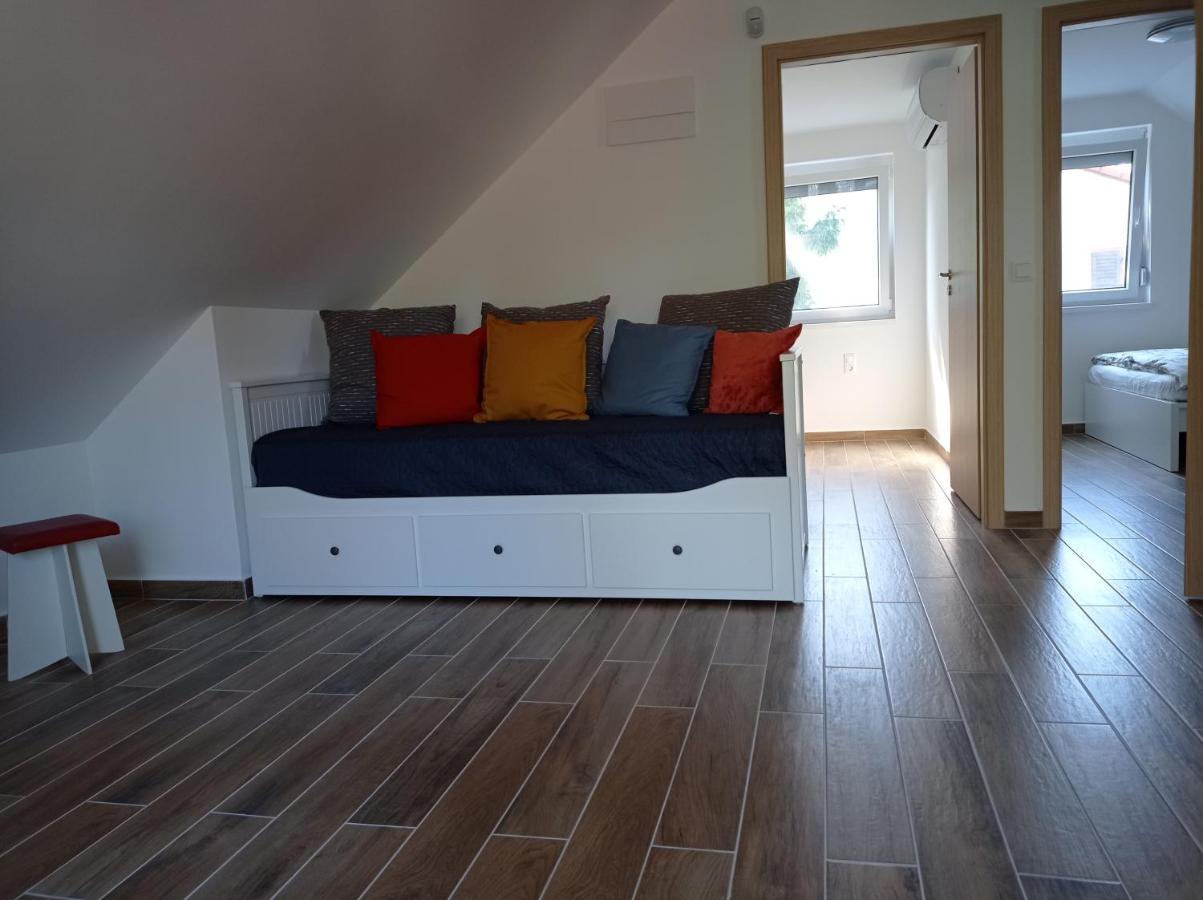 Relax Apartment Фоньод Экстерьер фото
